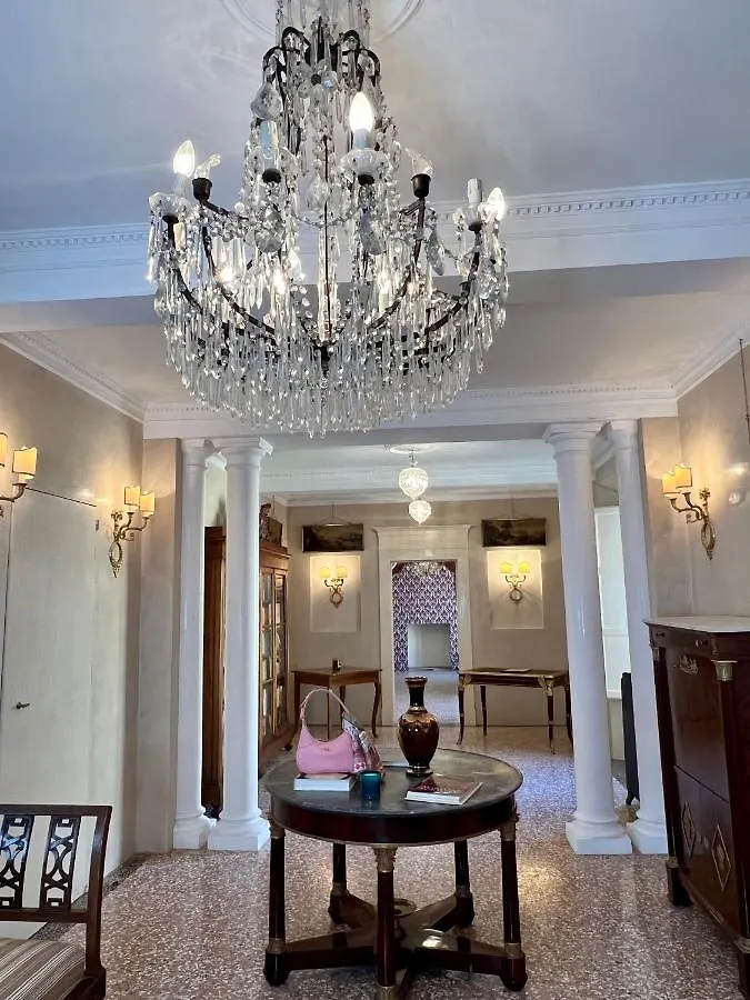 بولونيا Castiglione 27 Luxury Suite
