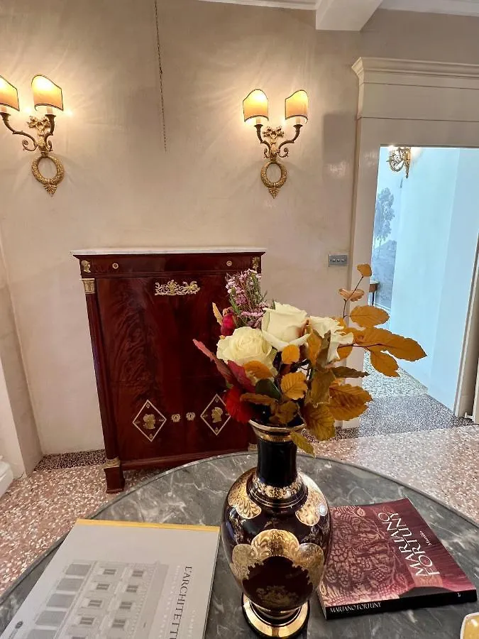 Castiglione 27 Luxury Suite Bolonia Bed and breakfast