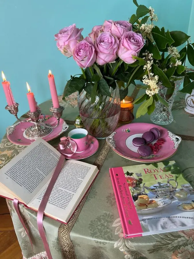 Castiglione 27 Luxury Suite Bolonia Bed and breakfast